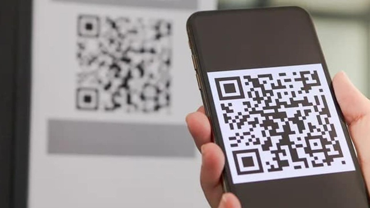 Karekod okuturken dikkat! Telefonunuza sızabilirler: Sahte karekod, tüm hayatı kopyalıyor