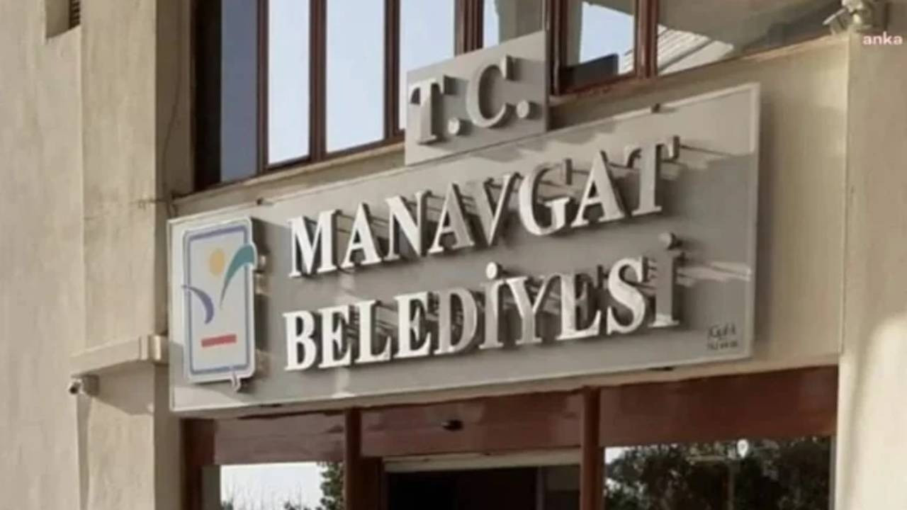 Manavgat Belediyesi'ne yeni operasyon: 21 kişi gözaltına alındı!
