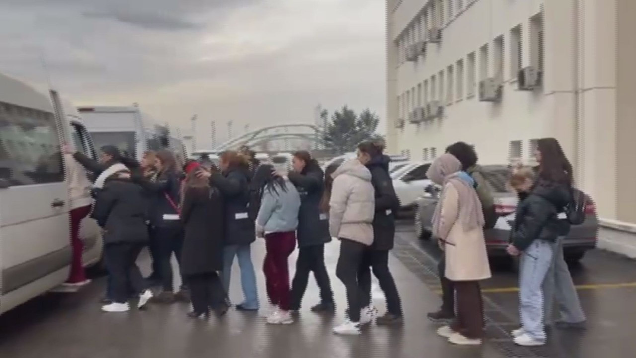 Randevu bahanesiyle büyük vurgun! Kahve içmeye çağırıp soyuldular