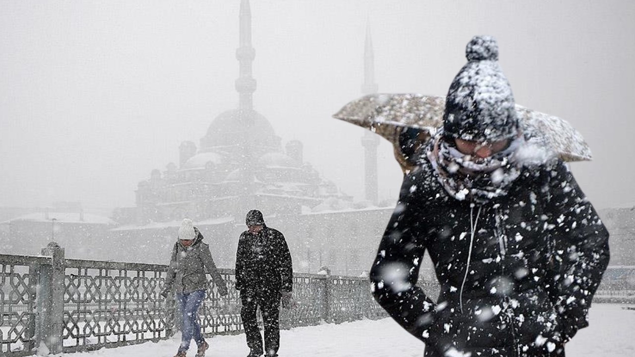 Kar tüm şehri esir alacak! İstanbul için uyarılar peş peşe geldi