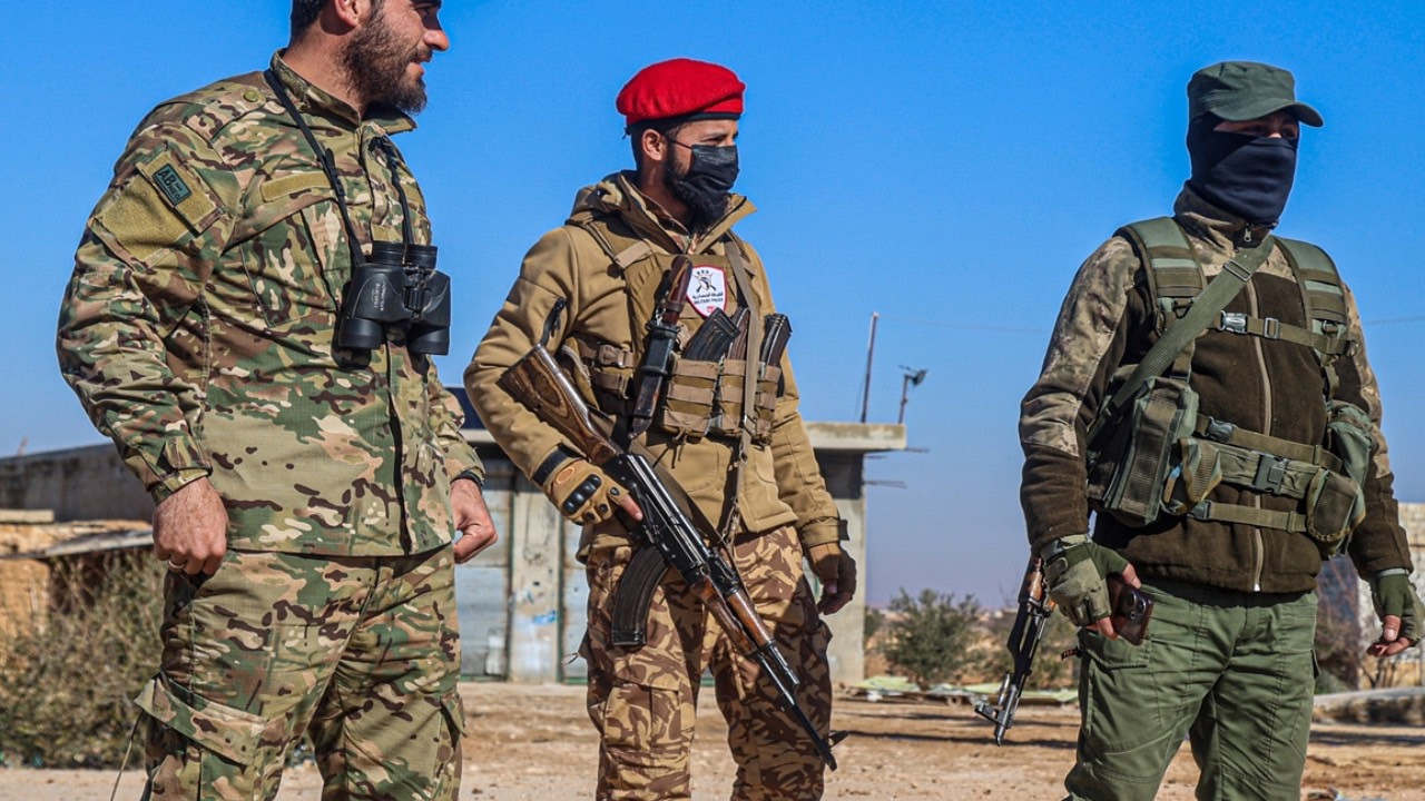 Suriye ordusundan YPG'ye yeni operasyon: Sivillere tahliye uyarısı yapıldı