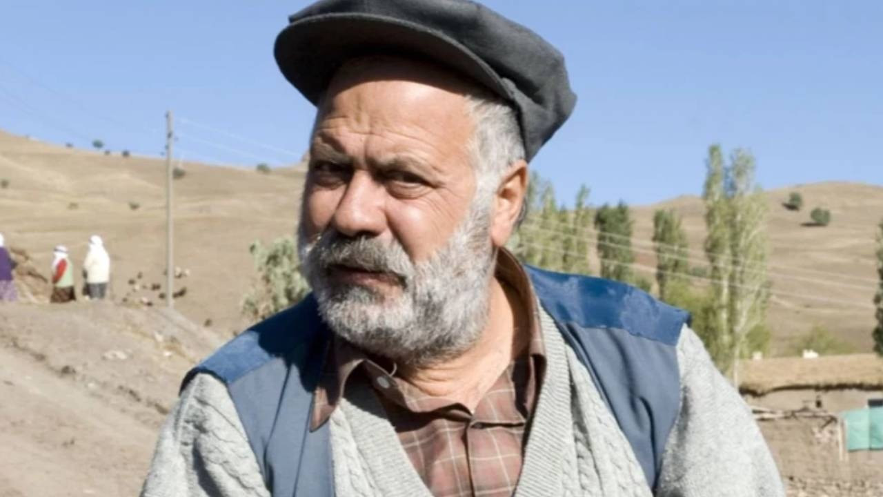 Usta sanatçıdan üzen haber! Beyin kanaması geçirdi