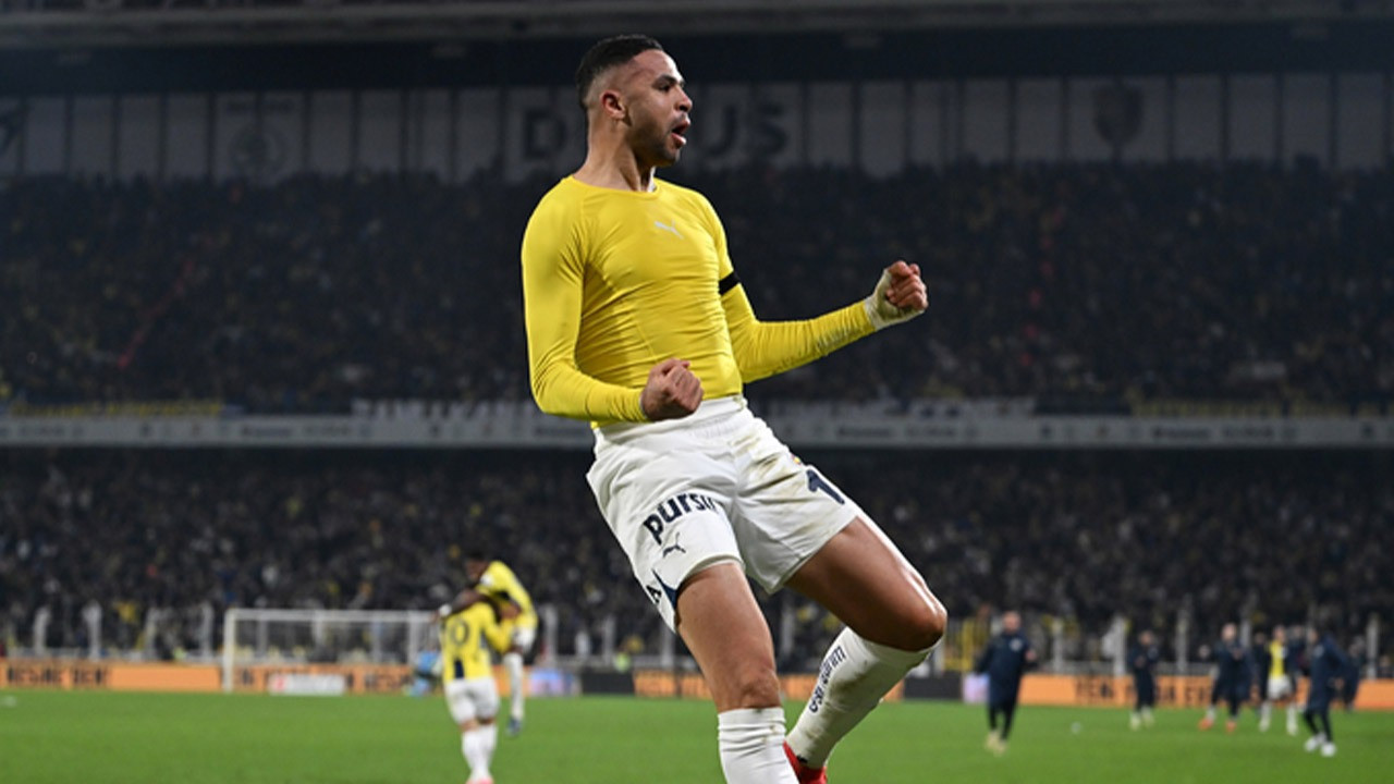 Fenerbahçe'de En Nesyri'nin durumu taraftarı huzursuz ediyor