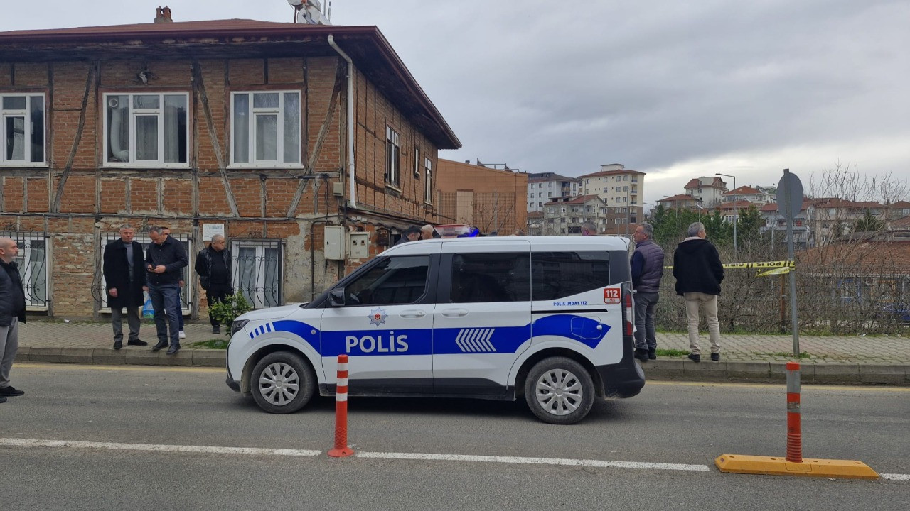 22 yaşındaki genç cinayete kurban gitti!