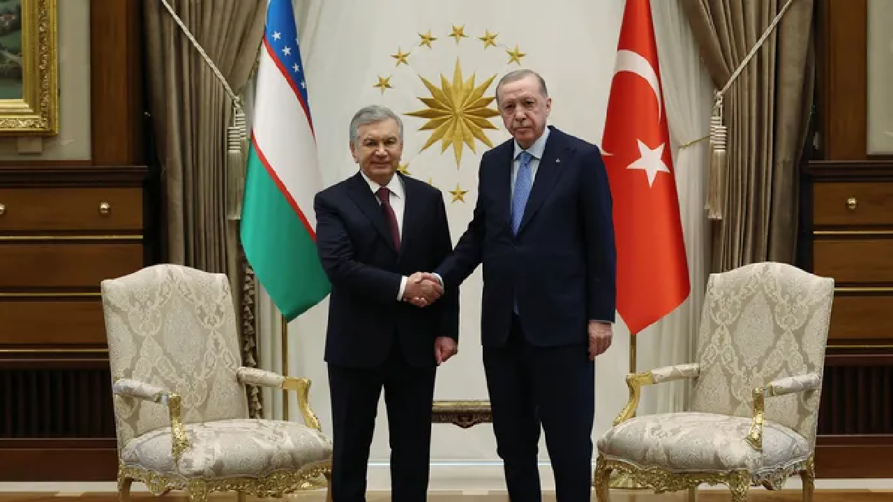 Özbekistan Cumhurbaşkanı Mirziyoyev Ankara’da! Cumhurbaşkanı Erdoğan'dan önemli açıklamalar