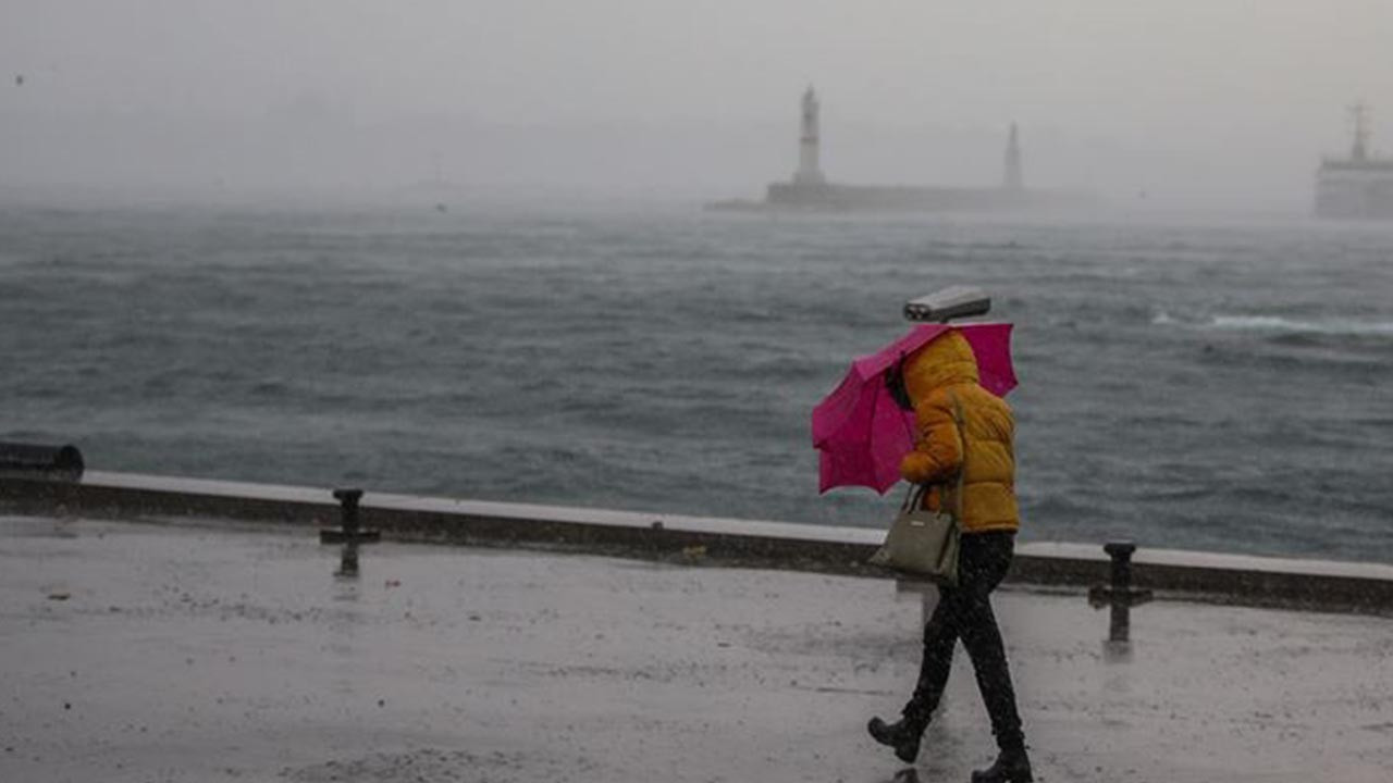 Megakentte fırtına alarmı: İstanbul Valiliği uyardı
