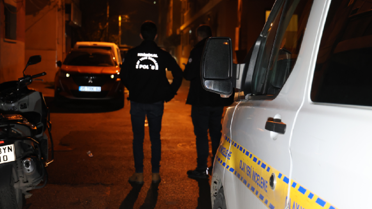 Yol verme kavgasında bıçaklar konuştu! Yaralılar var