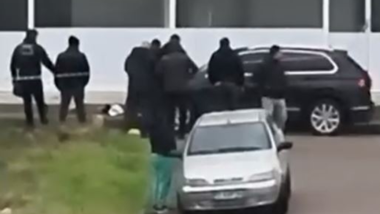 İnşaat ustasını tartışmanın ortasında silahla yaraladı