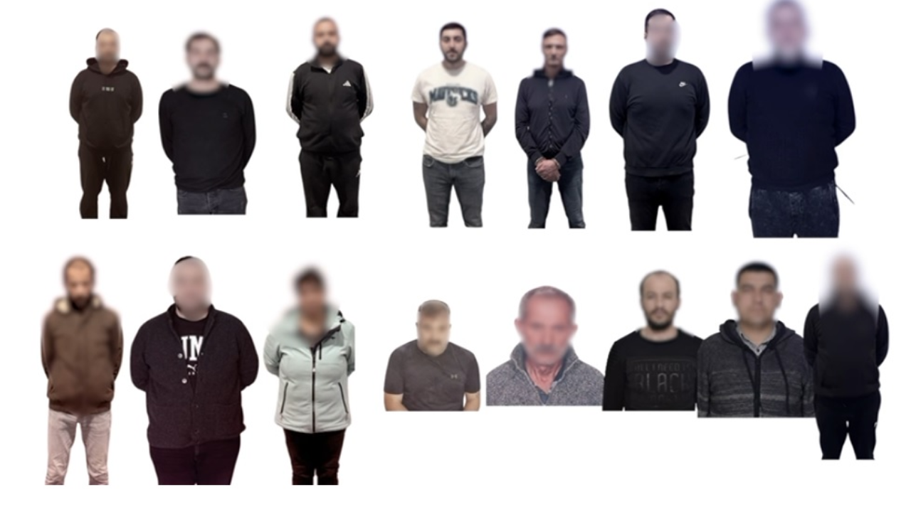 Yerlikaya duyurdu... Ulusal seviyede aranan 15 suçlu Türkiye'ye getirildi