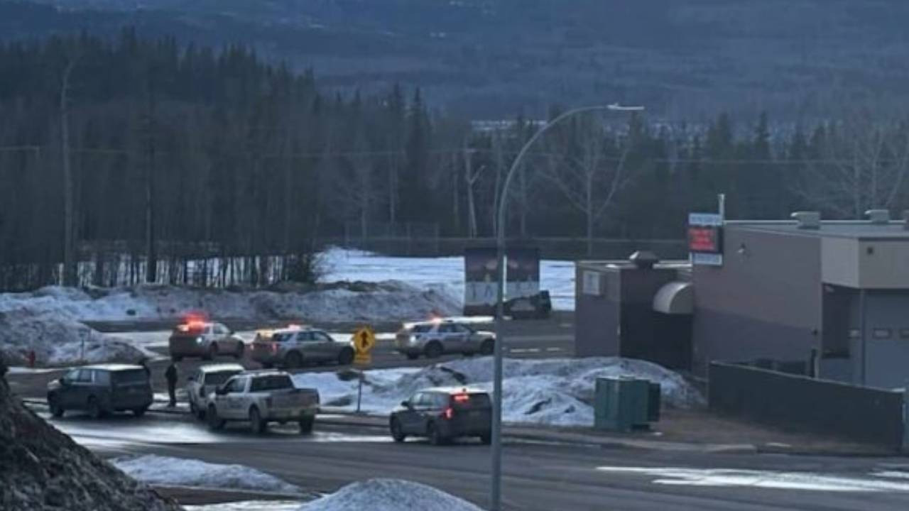 Kanada'da okulda silahlı katliam! Çok sayıda ölü ve yaralı var