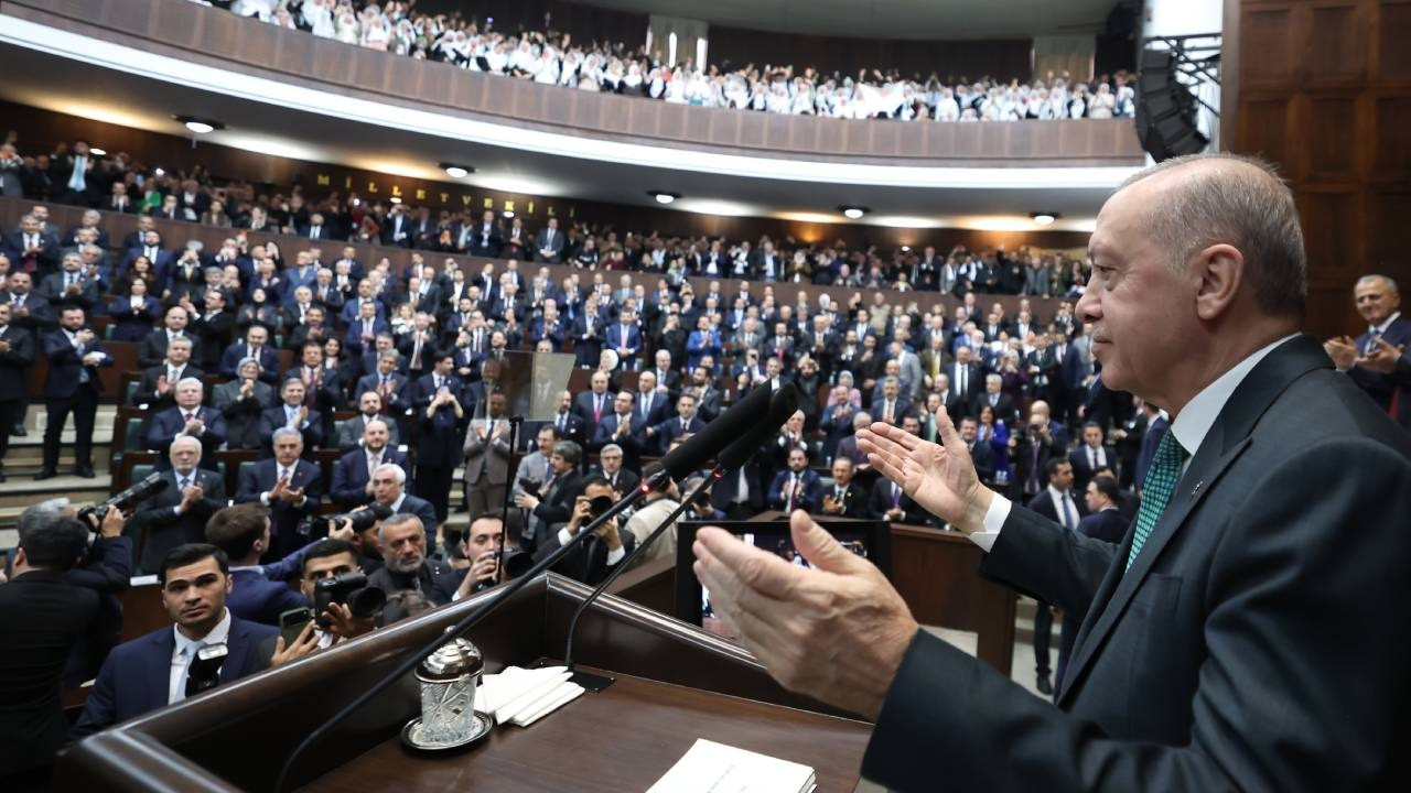 Cumhurbaşkanı Erdoğan'dan sert açıklamalar: Rezil siyasetin koçbaşı CHP'dir