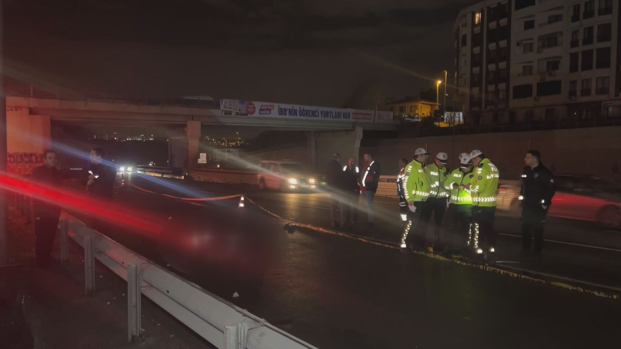 Küçükçekmece’de feci kaza: 2 kişi hayatını kaybetti