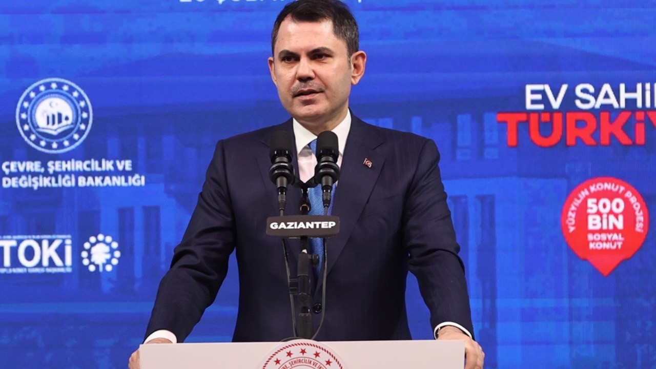 Bakan Kurum'dan muhalefete sert tepki: Çöp kutusu gönderdim diye övünüyor