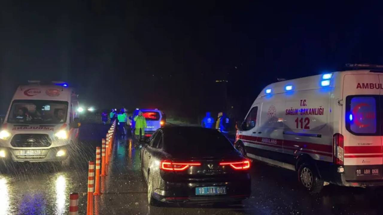 Balıkesir'de F-16 savaş uçağı düştü: 1 pilotumuz şehit oldu!