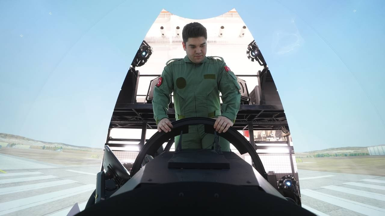 HAVELSAN’dan Avrupa hamlesi! HÜRJET simülatörü İspanya yolunda