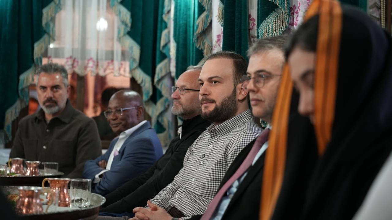 "İsrafsız Ramazan Sofraları" projesinin ilk durağı Bursa oldu! Sıfır Atık Vakfı Başkanı Samed Ağırbaş: Gıda israfına dikkat çekmek istedik