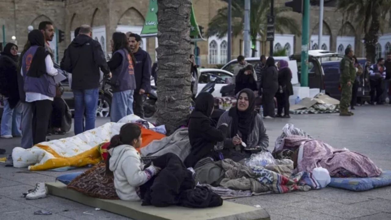 İsrail’in saldırıları Lübnan’da büyük göçe yol açtı