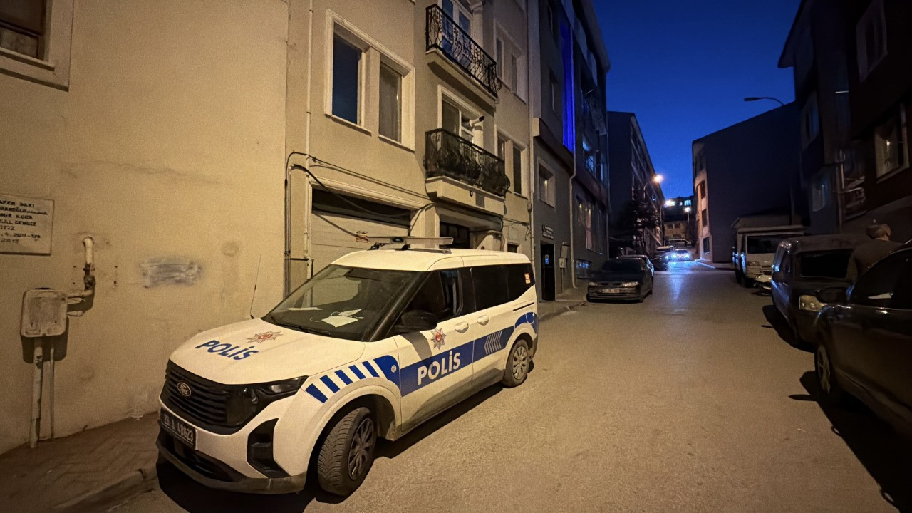 Kötü koku mahalleyi ayağa kaldırdı! Emekli okul müdürünün şüpheli ölümü