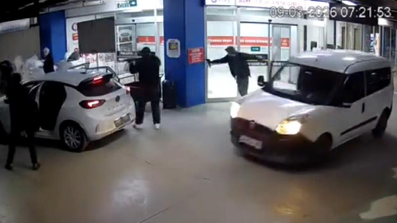 20 milyonluk dev vurgun! Soygun anı kamerada