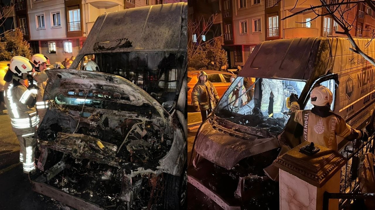 İstanbul'da park halindeki 3 araç alev alev yandı!