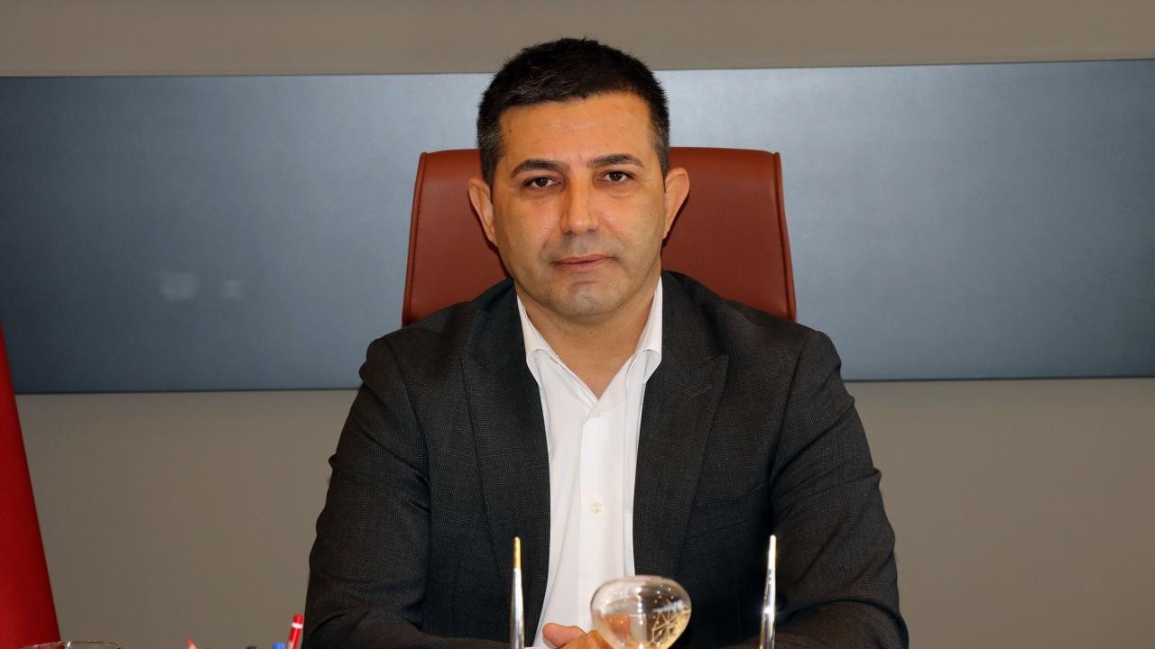 Kuşadası Belediyesi'ne operasyon! Ömer Günel gözaltında