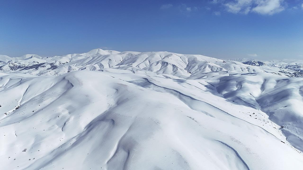 Baharda kış geri döndü: 21 Mart’ta 2 metre kar