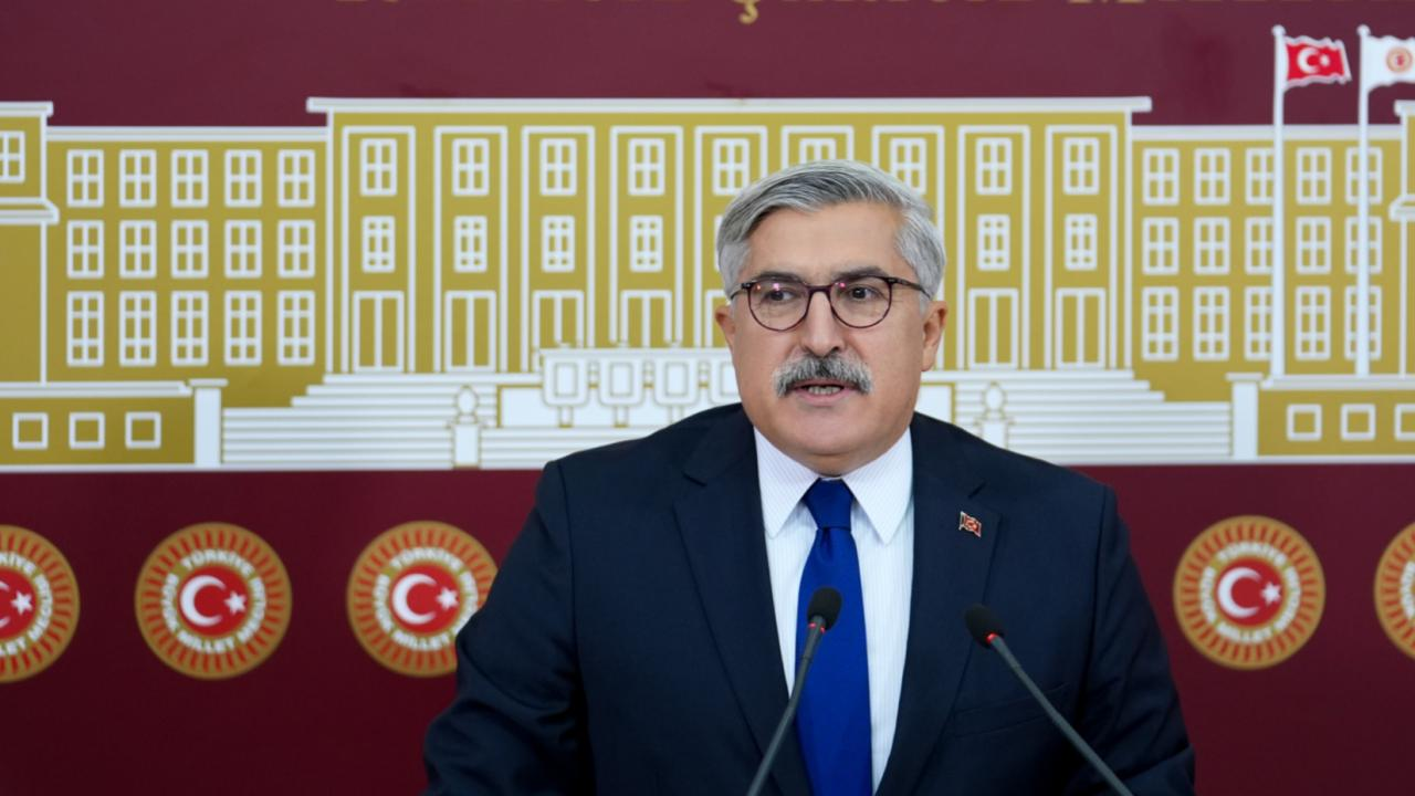 Hüseyin Yayman CHP’ye sert yüklendi! “Silivri vesayetinden kurtul öyle gel”