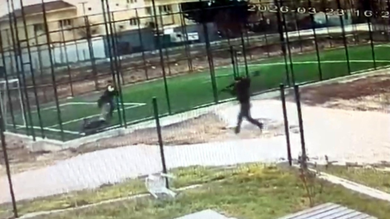 Pompalı tüfekle dedesini vurdu!  Dehşet anları kameraya yansıdı