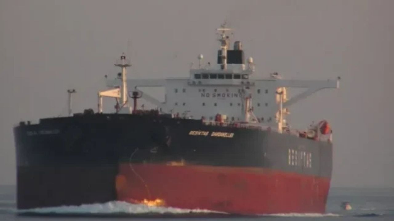 Türk tankerine drone isabet etti! Bakan Uraloğlu'ndan açıklama: İnsansız deniz aracıyla saldırının yapıldığını düşünüyoruz