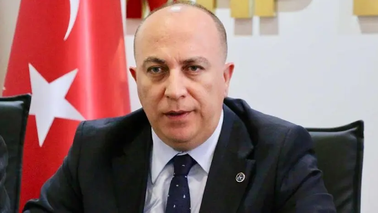 MHP’li İzzet Ulvi Yönter Genel Başkan Yardımcılığından istifa etti