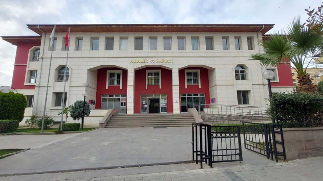 Manisa'da akıllara durgunluk veren olay! Boşanma aşamasındaki eşi ve ailesine katliamı yaşattı