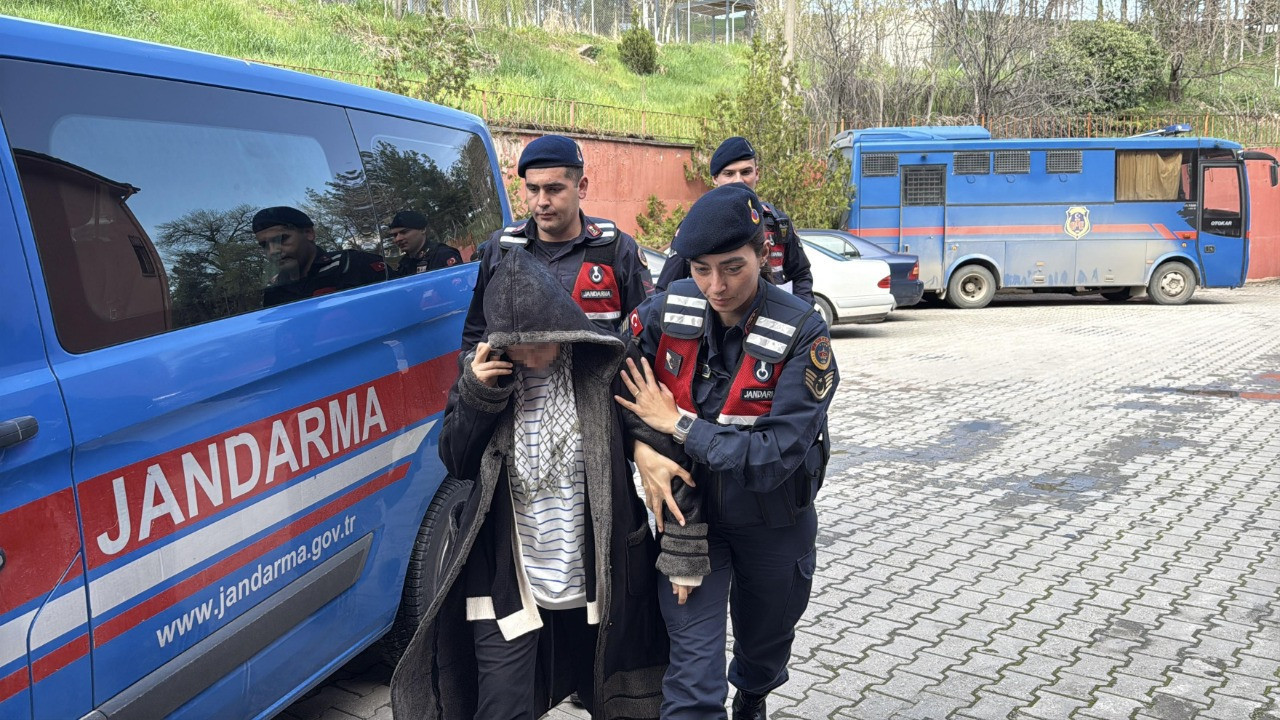 Dehşet! Tartıştığı kocasını başından vurarak öldürdü