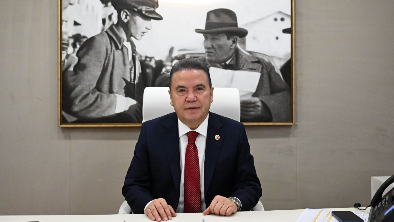 Belediye şirketi üzerinden zimmet iddiası: Muhittin Böcek hakkında karar verildi