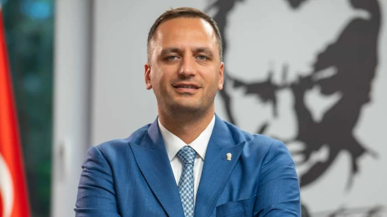 Bornova Belediye Başkanı Ömer Eşki gözaltına alındı