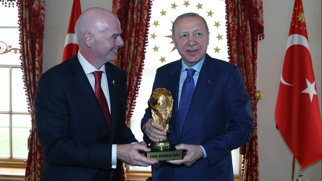 Cumhurbaşkanı Erdoğan FIFA Başkanı Infantino'yu kabul etti