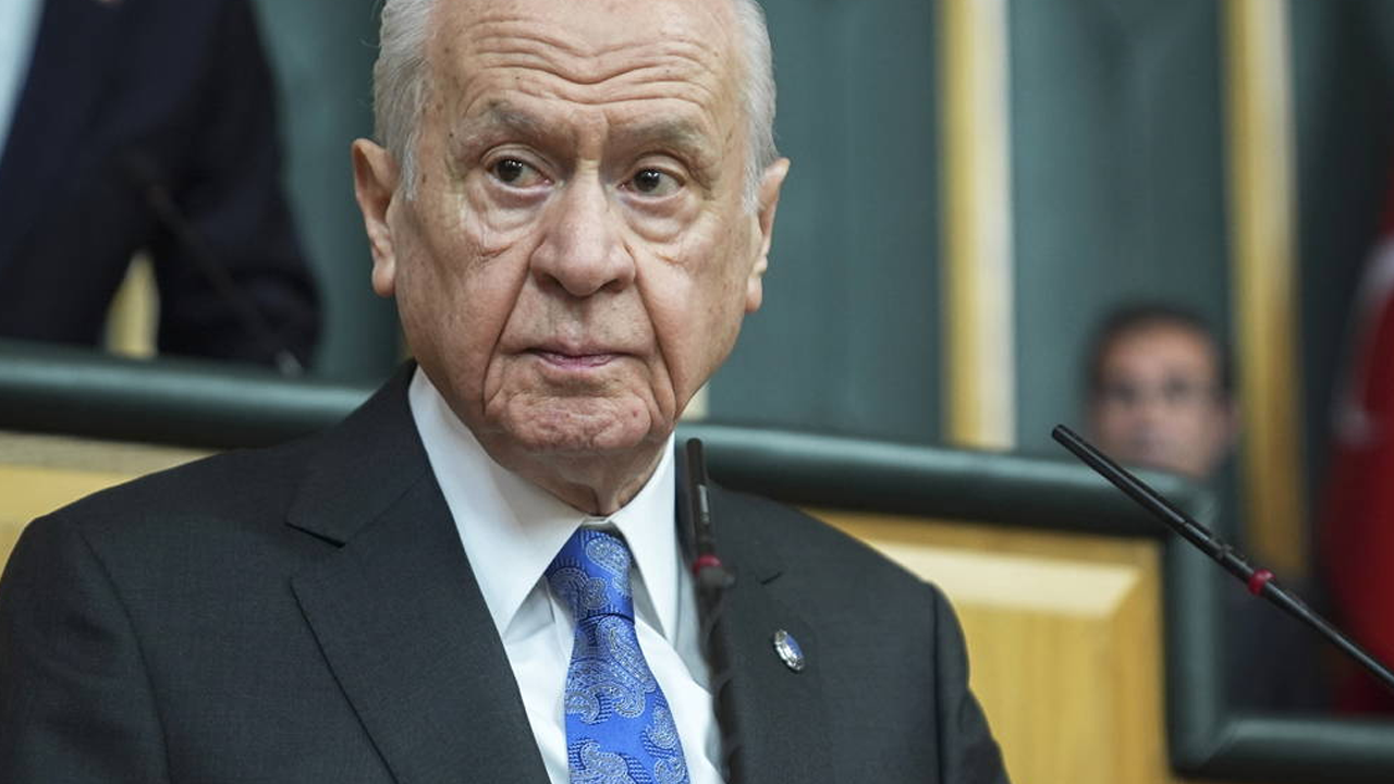 Bahçeli’den İbrahim Tatlıses’e geçmiş olsun telefonu