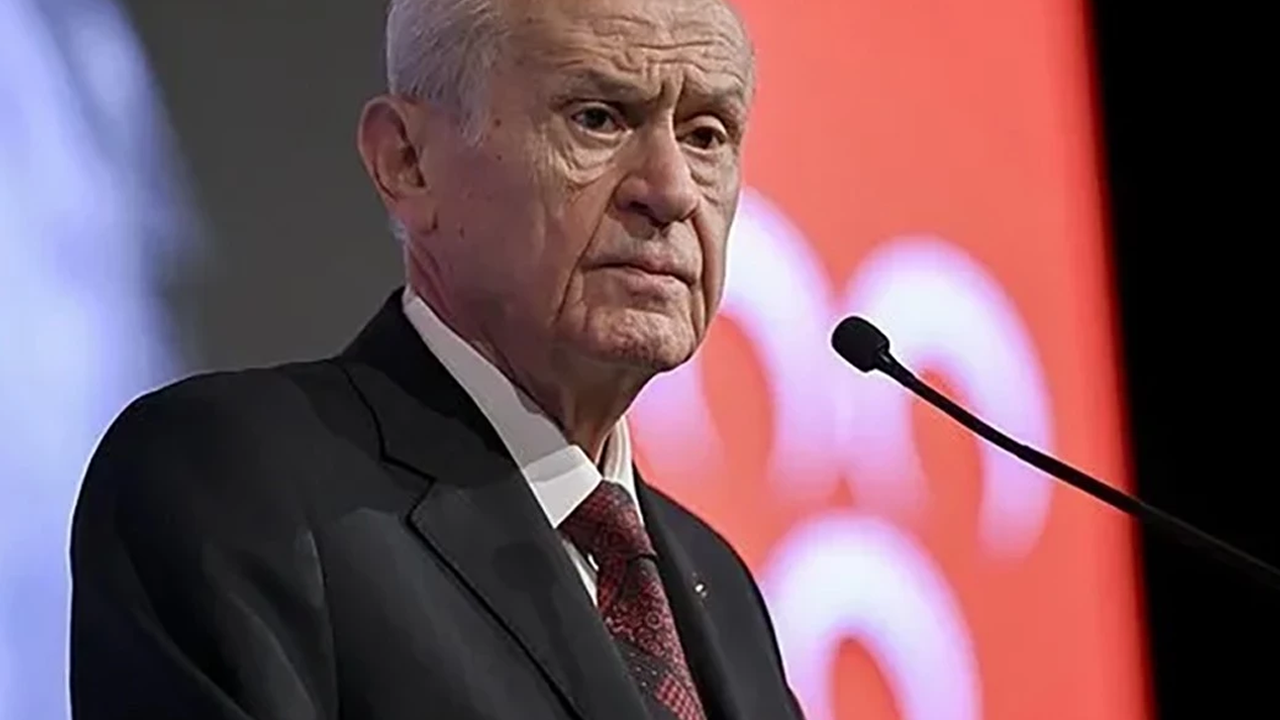 Devlet Bahçeli'den tv100 ekranlarında Dünya Barış Konseyi çıkışı: Türkiye ev sahipliği yapar!