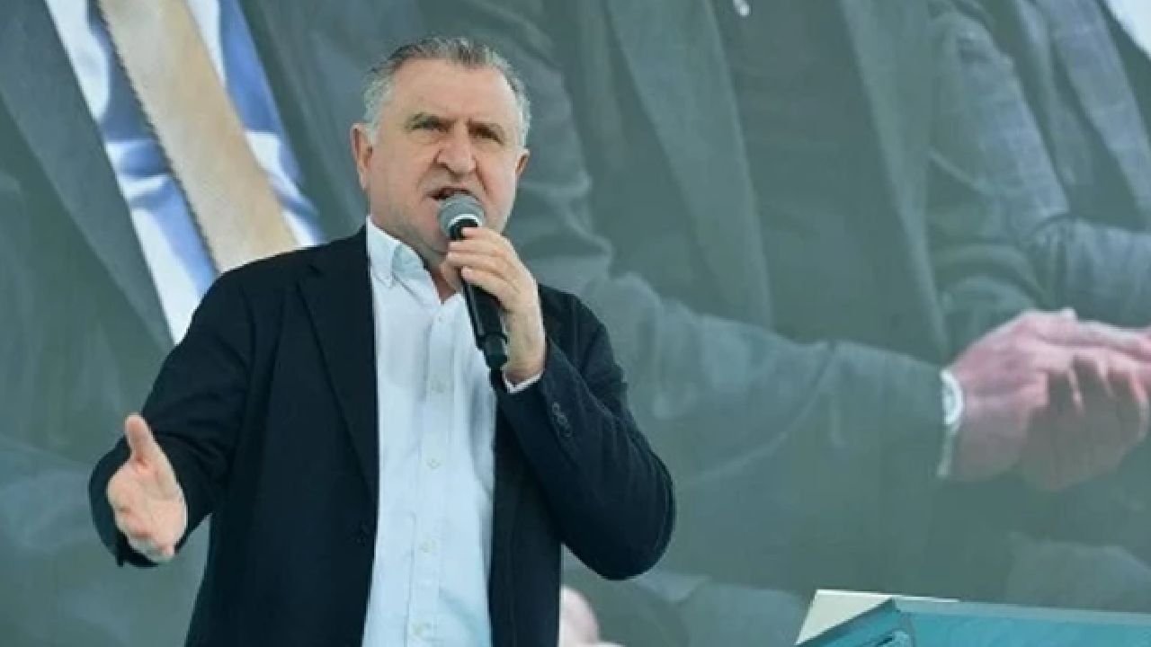 Silivrikapı Spor Köyü kapılarını açtı! Bakan Bak açılışta net mesajlar verdi