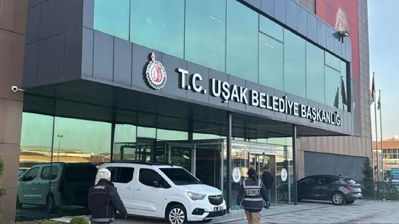 Uşak Belediyesine 2. dalga operasyon! Çok sayıda gözaltı var