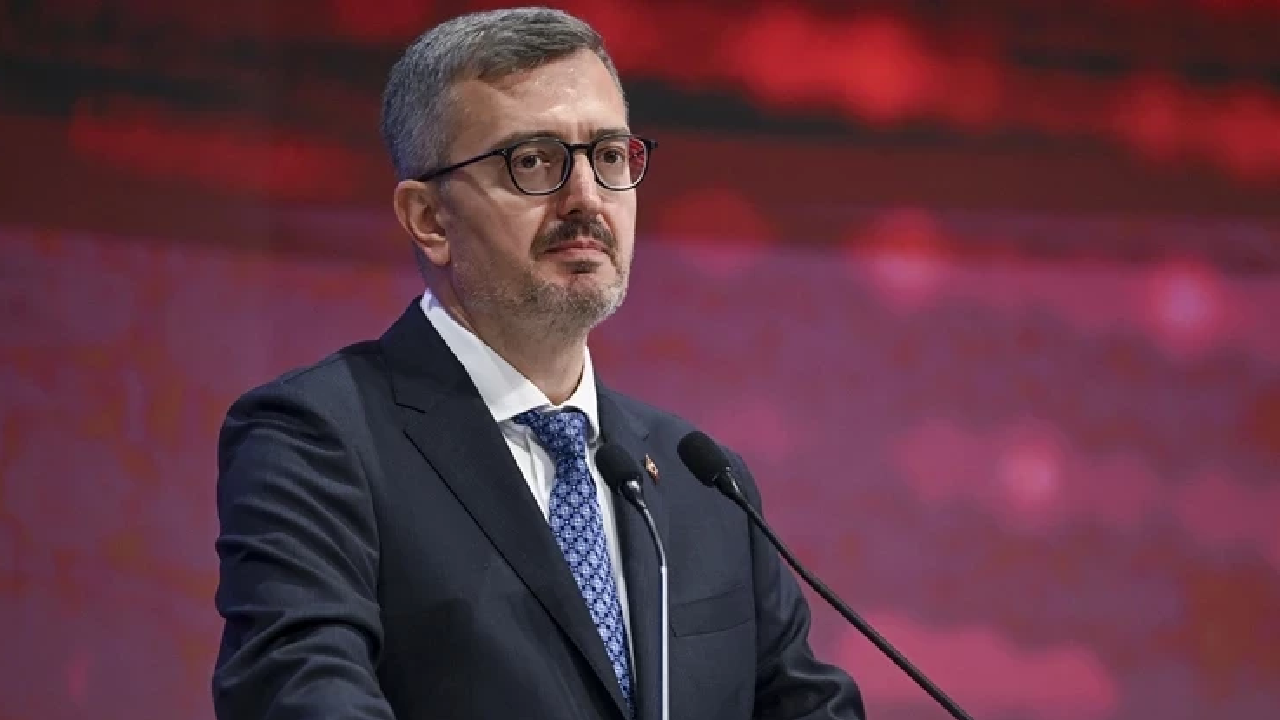 İletişim Başkanı Duran'dan Özgür Özel'e tepki! "Si…