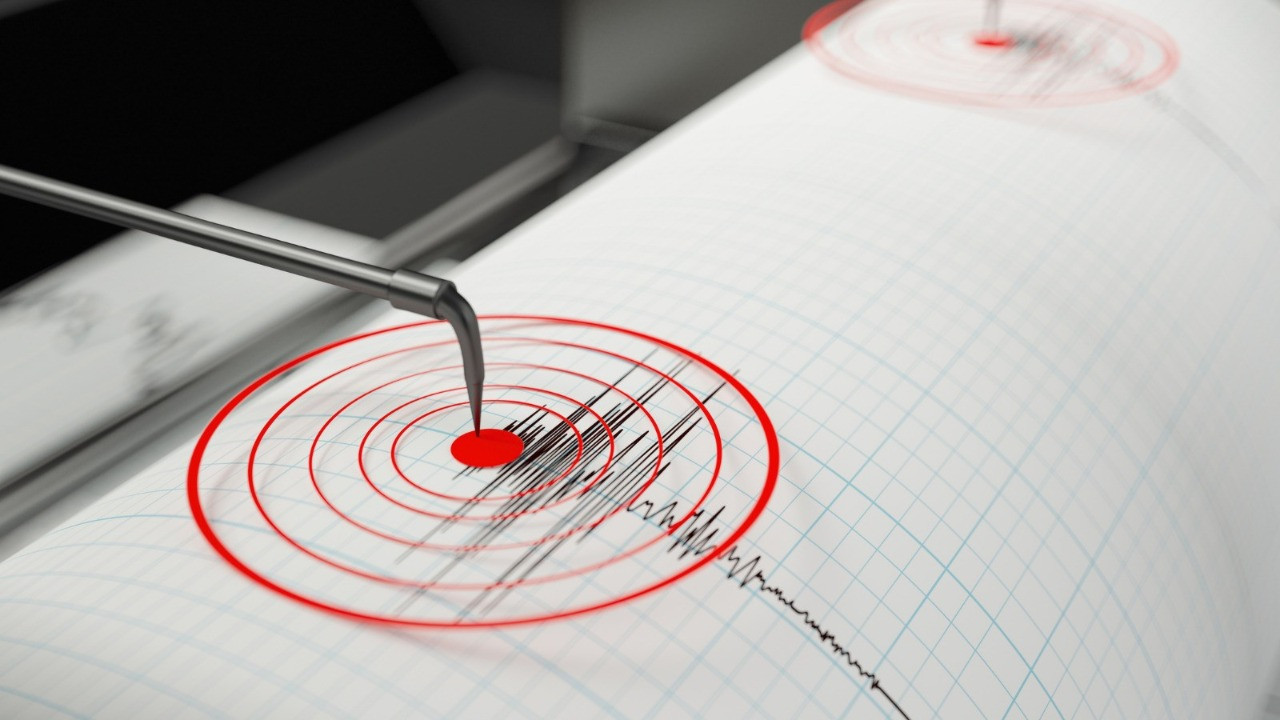 Girit Adası'nda 5.9 büyüklüğünde deprem!