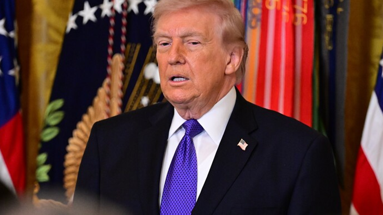 Trump’tan İran’a rest: “Tüm kartlar elimizde!”