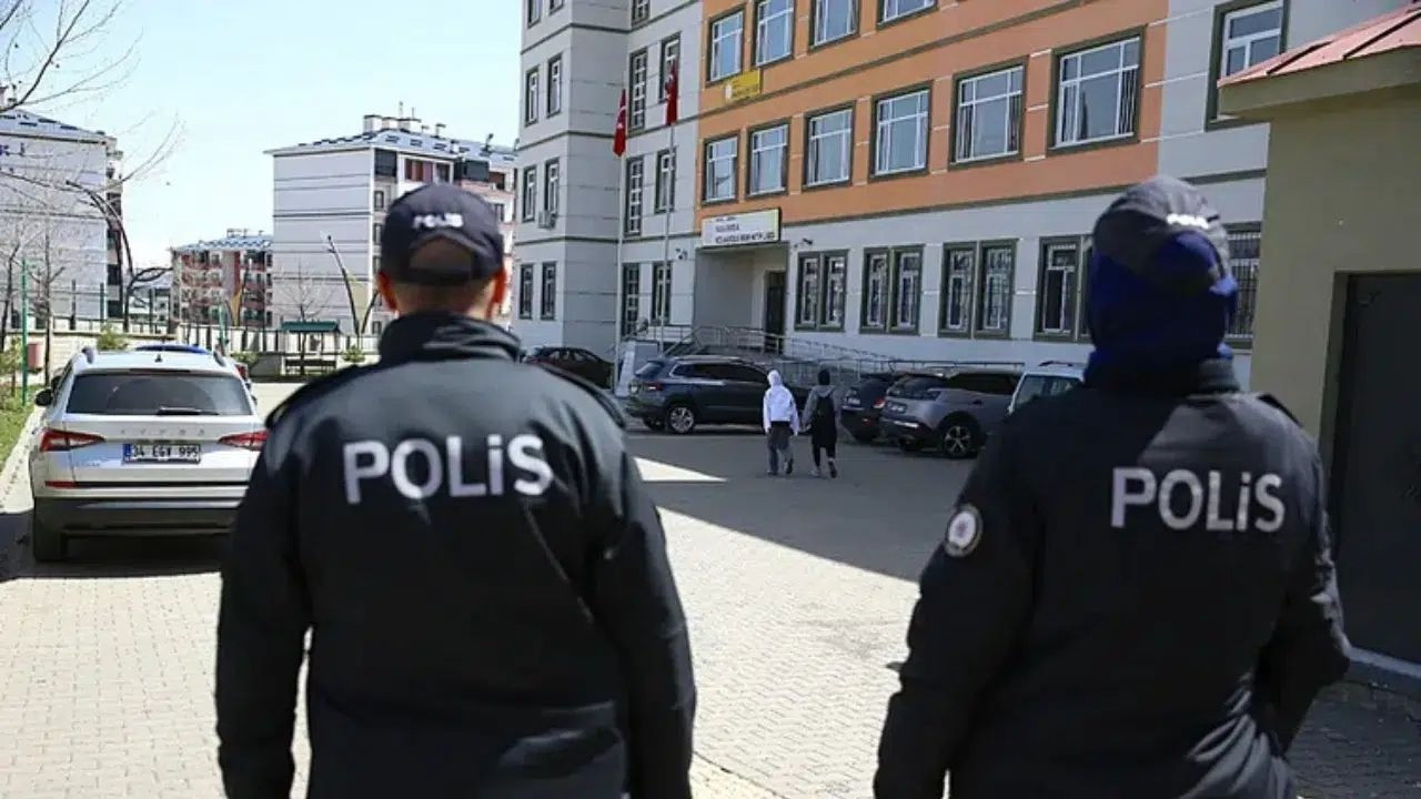 81 il valiliğine kritik genelge! Bakanlık okul güvenliği için geniş kapsamlı paket hazırladı