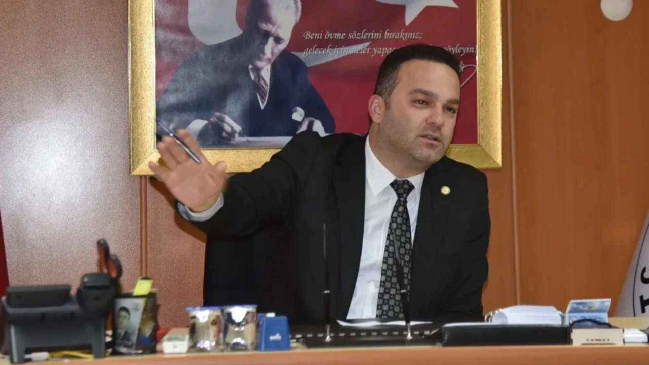 Taciz suçundan yargılanıyordu! Hasbi Dede'nin cezası belli oldu