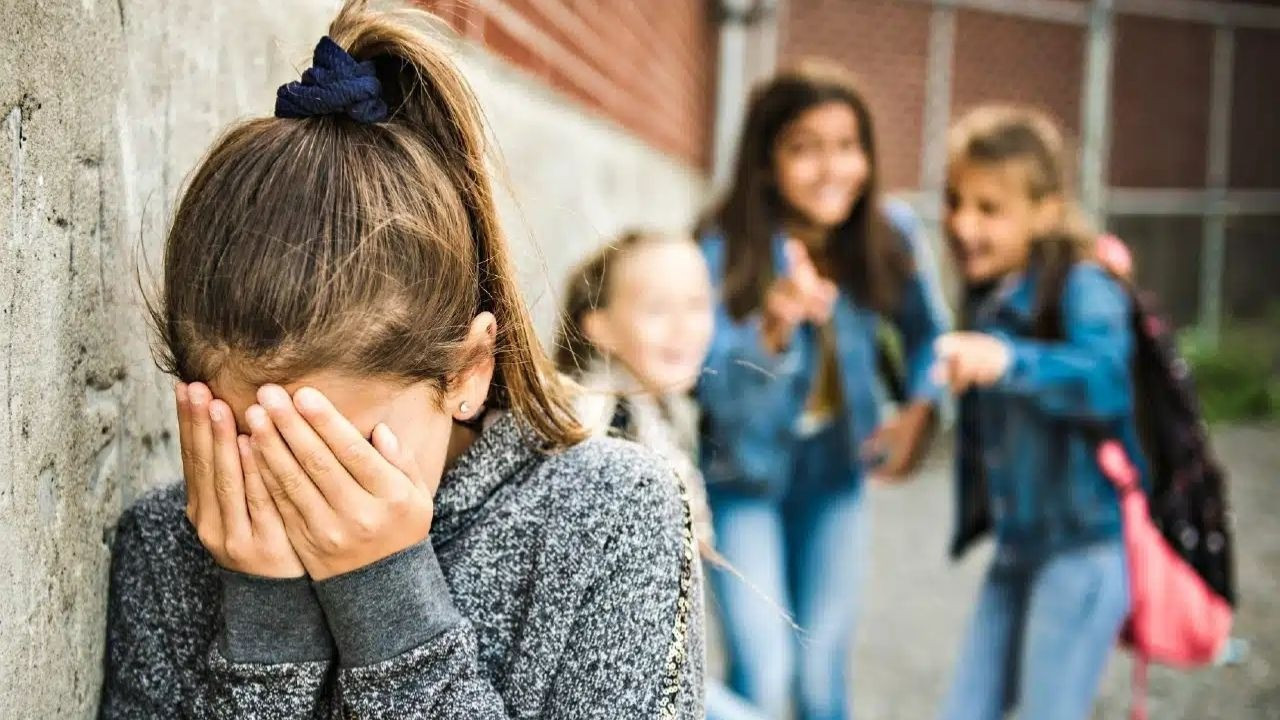 Okullarda şiddete “karma reçete”! 4 bakanlık ve BTK sahada