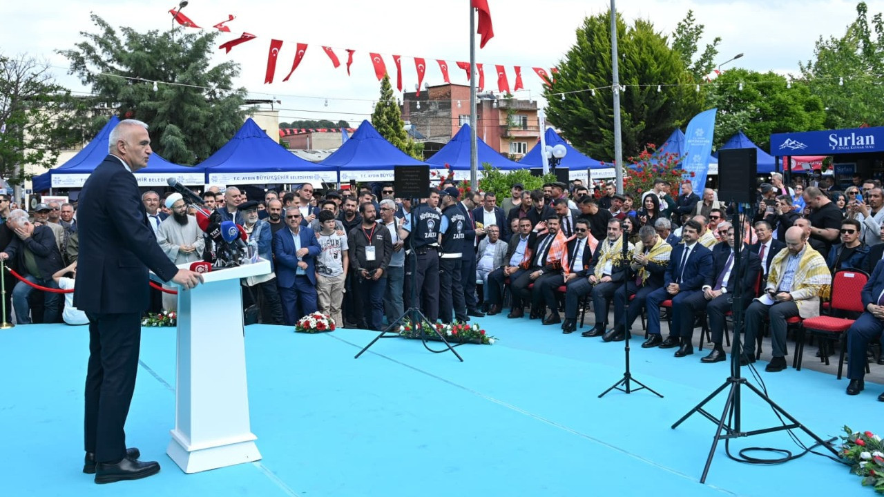 Nazilli'de festival heyecanı! Bakan Ersoy: “Kültürünü yaşatan milletler geleceğini inşa eder”