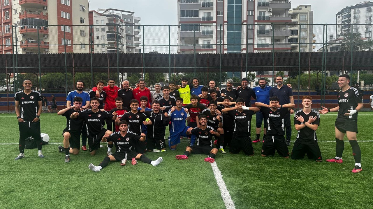 Gaziantep FK U17’den gövde gösterisi! Devleri eleyip finale koştu