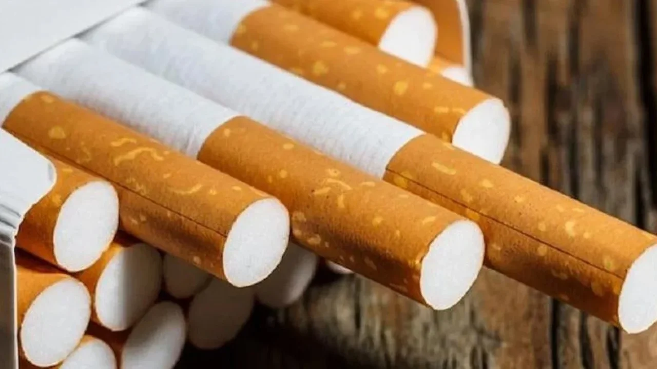 Sigara satışında yeni dönem: 100 kat ceza, nakit yasak ve kimlikli satış gündemde