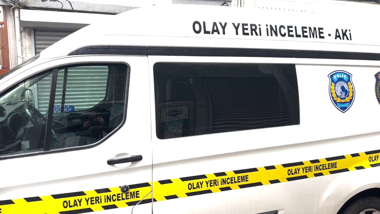Şişli'de eski sevgili dehşeti! Kadının yeni erkek arkadaşını 7 bıçak darbesiyle yaraladı