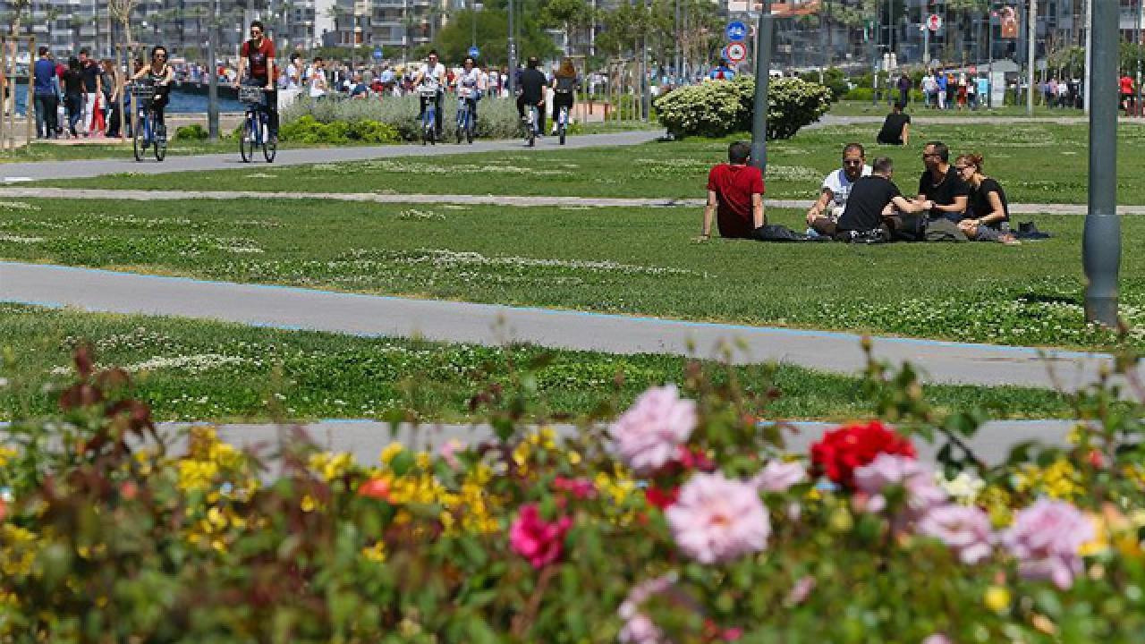 Ülke genelinde Bahar kapısı açıldı: Hava bugün 4-5 derece daha artacak